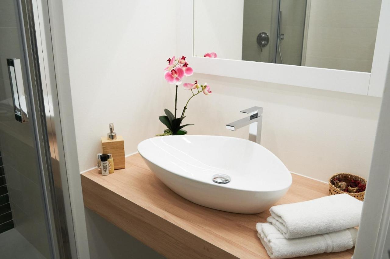 Toscano Palace Luxury Rooms Catania-Fontanarossai nemzetközi repülőtér Kültér fotó