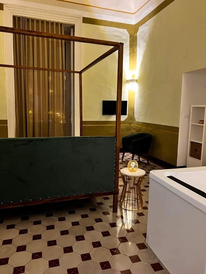 Toscano Palace Luxury Rooms Catania-Fontanarossai nemzetközi repülőtér Kültér fotó
