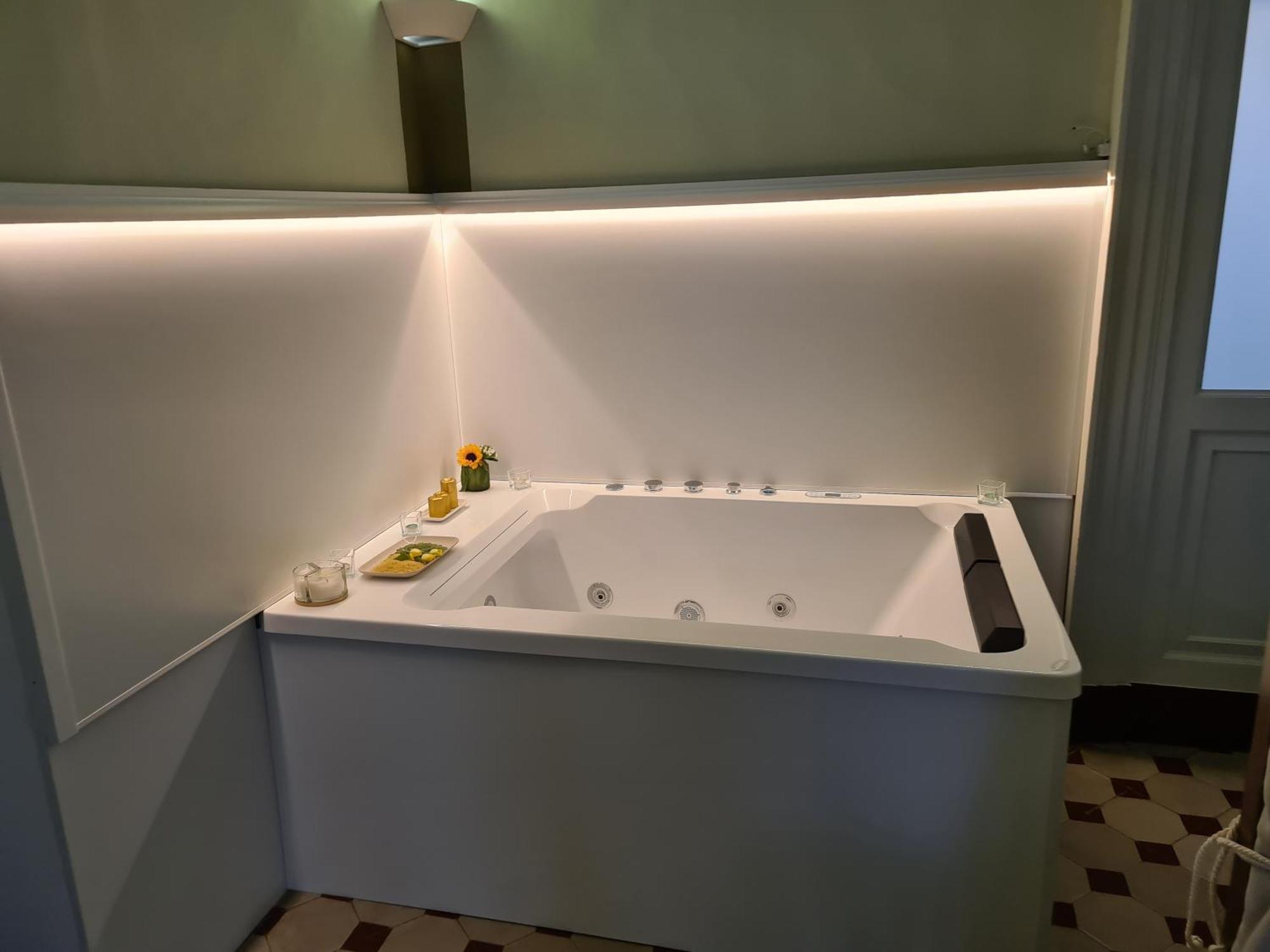 Toscano Palace Luxury Rooms Catania-Fontanarossai nemzetközi repülőtér Kültér fotó